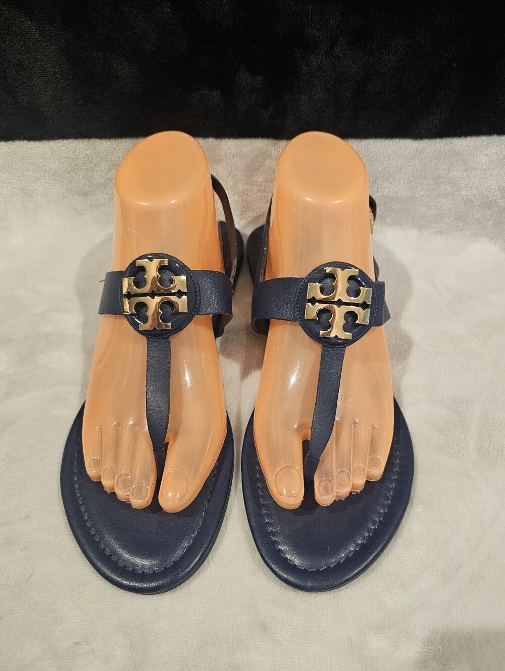 Tory Burch Navy Gold Logo Thong Sandals Size 8-NEW w/o Box